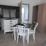 Wieniotowo Przy Lesie I Plazy Ap Am Wald Und Daire Ustronie Morskie