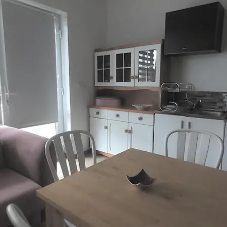 Apartmán Wieniotowo Przy Lesie I Plazy Ap Am Wald Und Ustronie Morskie